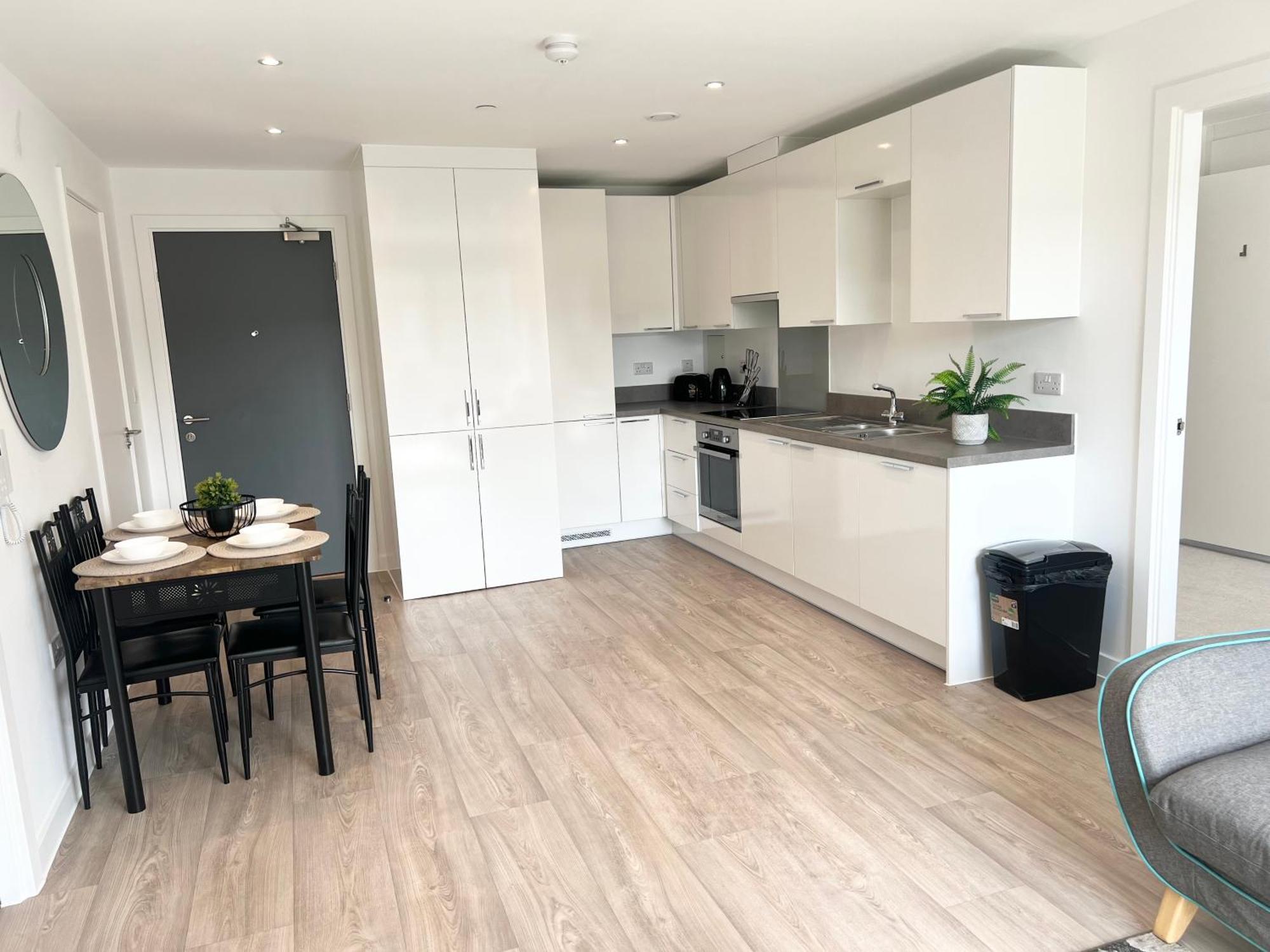 Lovely 2 Bedroom Apartment マンチェスター エクステリア 写真