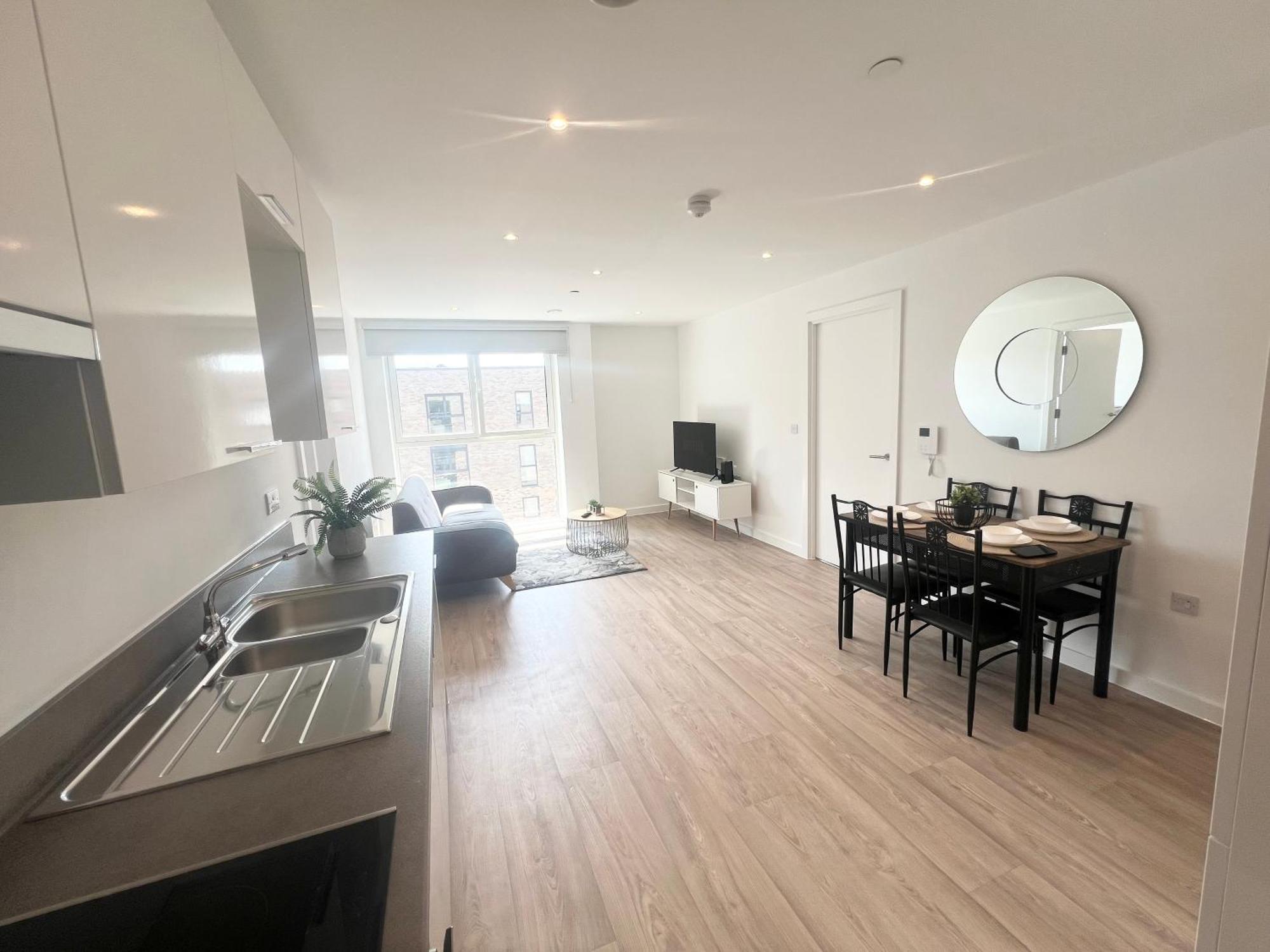 Lovely 2 Bedroom Apartment マンチェスター エクステリア 写真